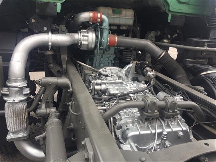 Xe tải thùng Howo 4 chân 336hp